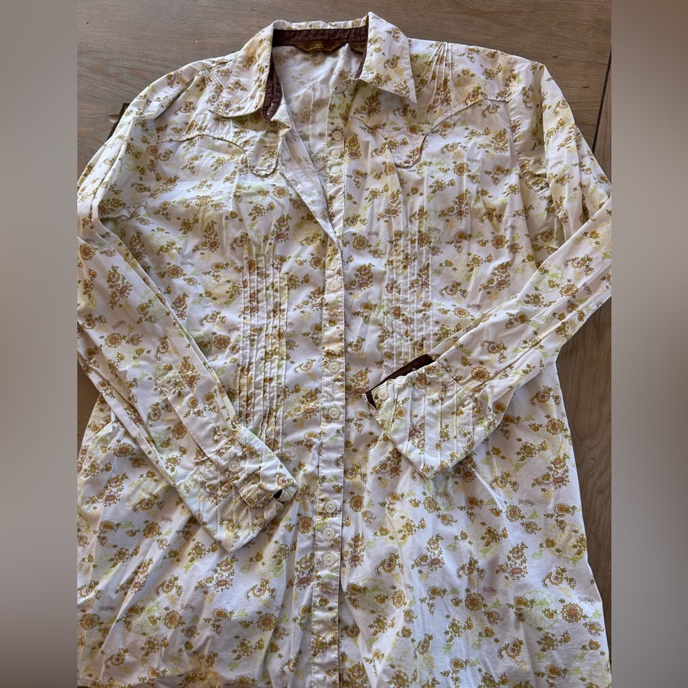 Aura by wrangler XL women’s button up top